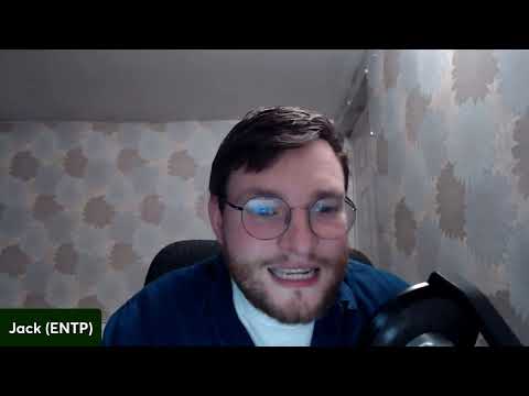 Extravert vs Extrovert: Key Differences Explained