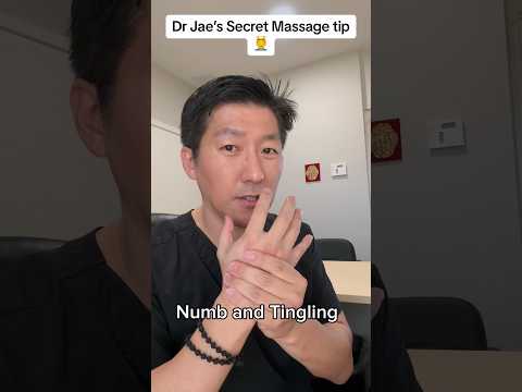 Pins and Needles in Right Hand: Causes and Solutions