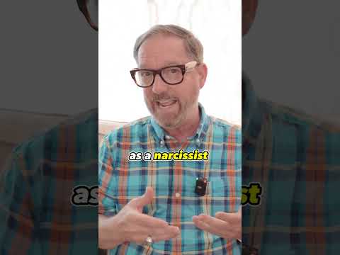 Living with a Narcissistic Father: Challenges and Insights